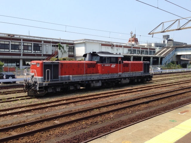 さすがDD51の聖地、興奮収まらず撮りまくり@JR四日市駅_a0334793_00083775.jpg