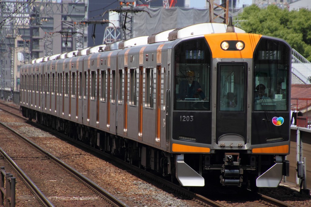 関西遠征【近鉄編②～今里駅で通勤車～】_e0162001_22190539.jpg