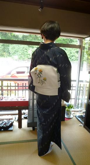 ファッションカンタータの久米島紬のお客様・黒い蝶。_f0181251_173552.jpg