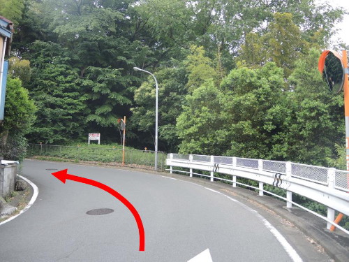 大船駅方面からのアクセス (車・徒歩ルート)_d0171564_1710210.jpg