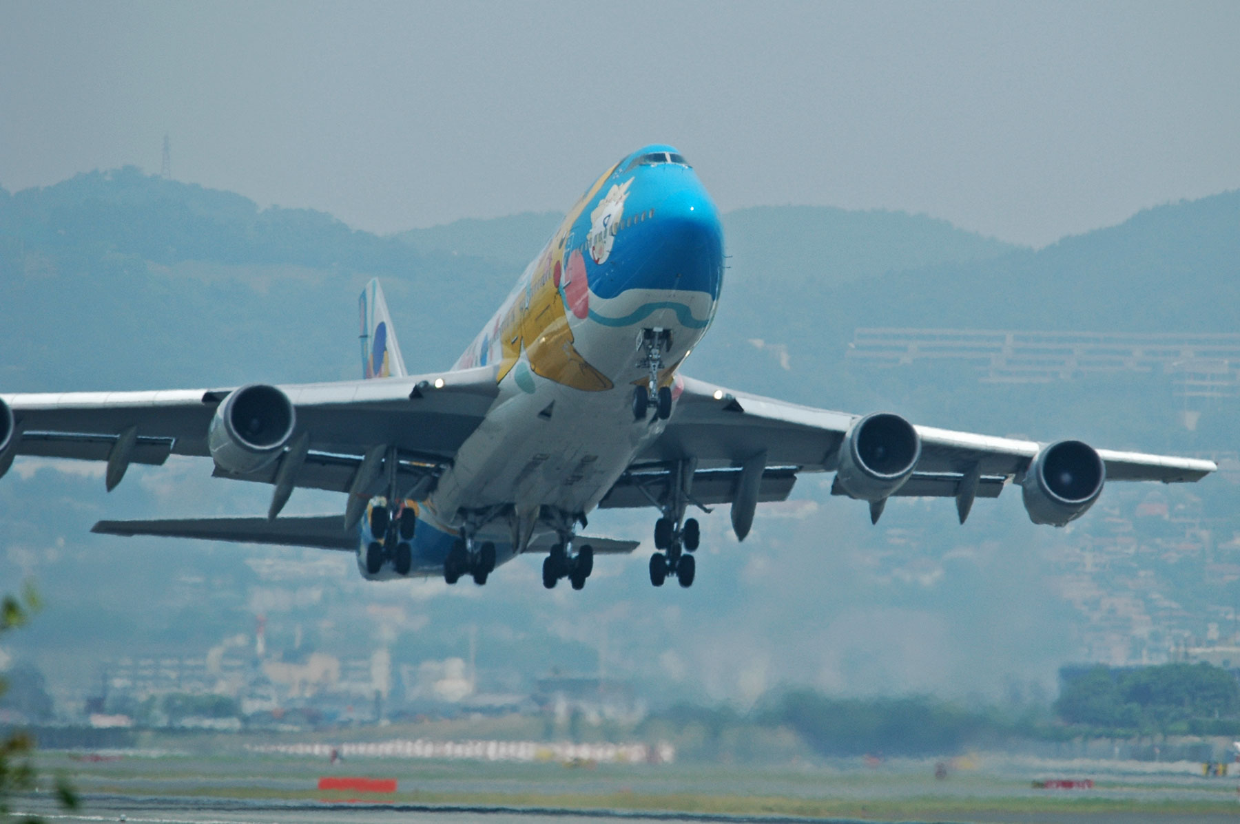BOEING 747-400D / JA8964 - ANAポケモンジェット1999 - : SKY BOEING 747-400D / JA8964 - ANAポケモンジェット1999 - : SKY