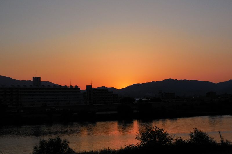 いつかの夕景_f0032011_18201931.jpg