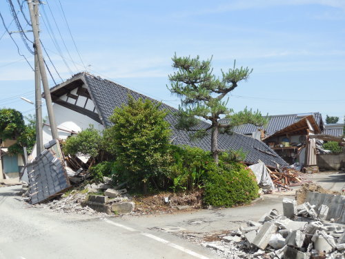 熊本地震52 部材別の分類①  瓦屋根_e0356016_15033684.jpg