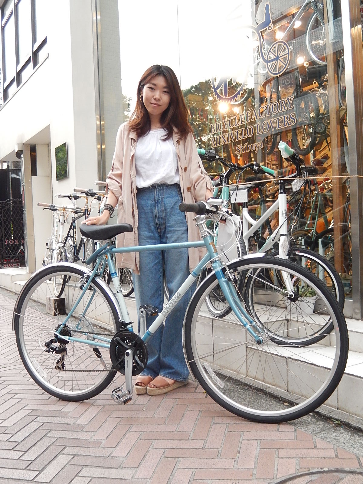5月28日　渋谷　原宿　の自転車屋　FLAME bike前です_e0188759_19254279.jpg