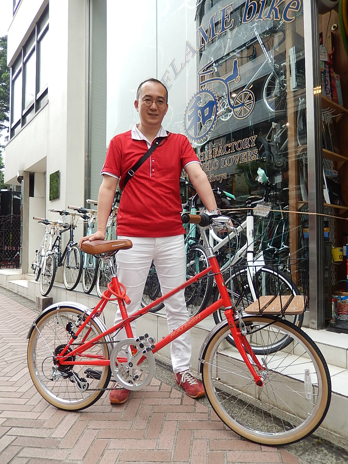 5月28日 渋谷 原宿 の自転車屋 FLAME bike前です_e0188759_19291625.jpg
