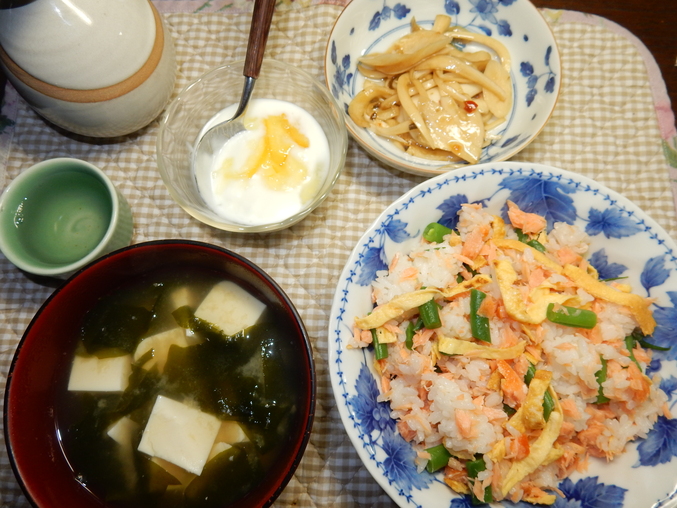 ’16,5,28(土)野菜の苗と花の種!_f0060461_1138156.jpg