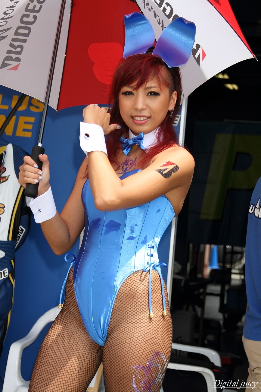 川崎優 さん（PLUS ONE レースクイーン）・・・ パート1 Digital juicy