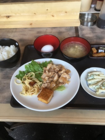 288円定食   昼も♪夜も♪_b0199487_08045339.jpeg