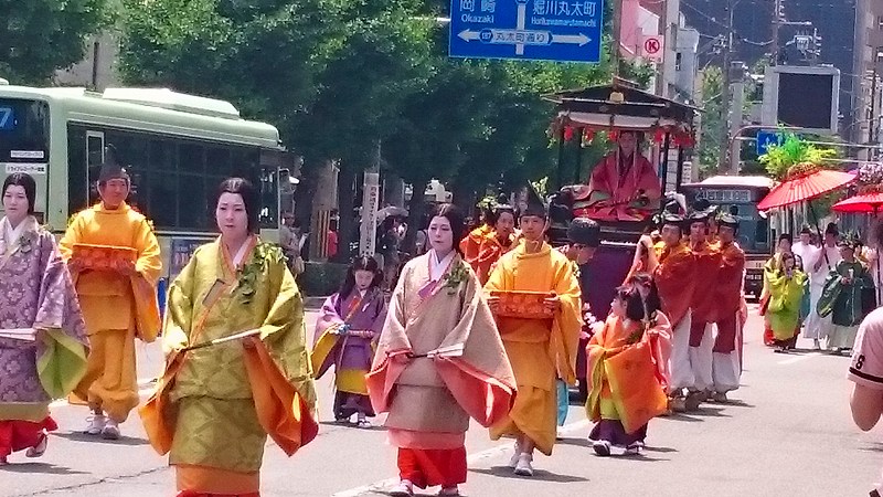 京都三大祭の一つ「葵祭」20160515_e0237645_23184183.jpg