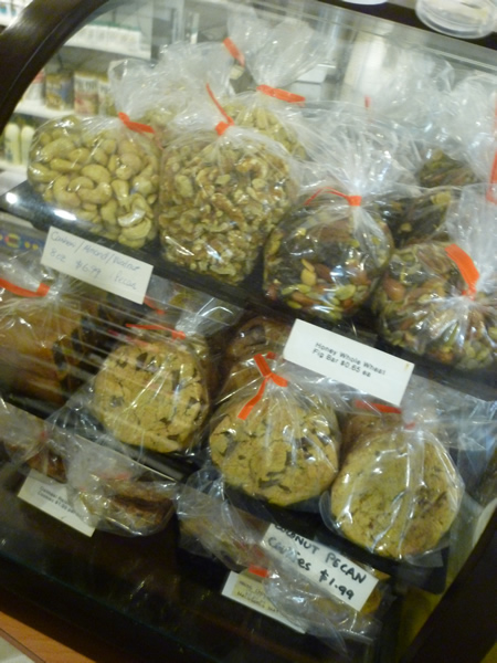 Ruffage Natural Foods(ラフェージ・ナチュラル・フーズ)_c0152767_2039394.jpg