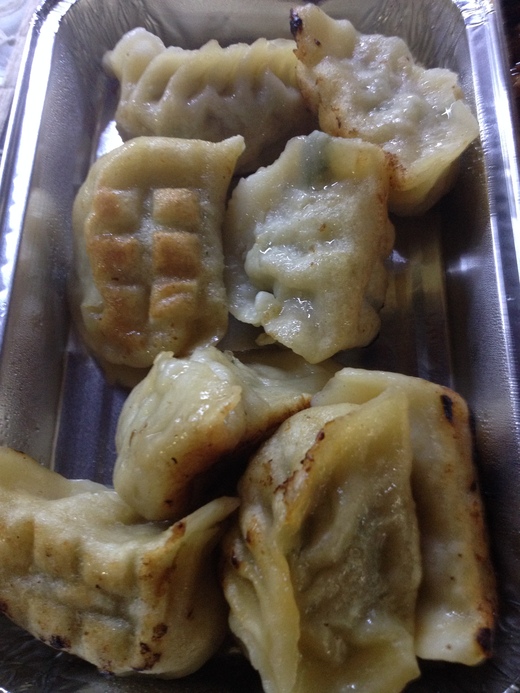中華激戦区のサンタントニーノ通りで食べる_a0136671_462157.jpg
