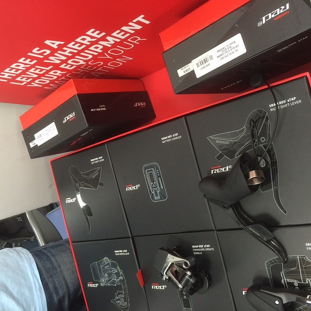 SRAM RED eTAP 国内販売決定!!!_a0262093_1802190.jpg