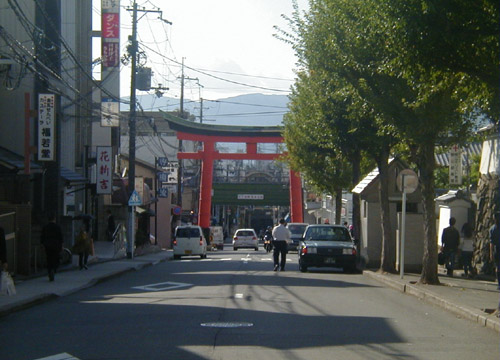 ●神社の造形―御香宮神社、その１_d0053294_0374950.jpg