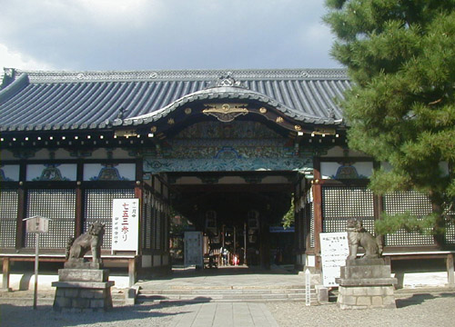 ●神社の造形―御香宮神社、その1_d0053294_0384364.jpg