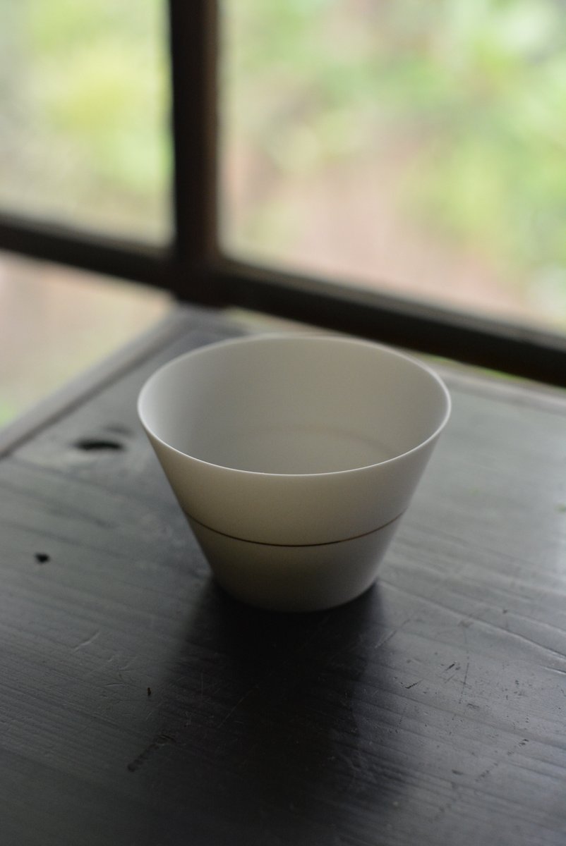 「 森岡希世子展 光の呼吸 」 実用の白_d0087761_2004398.jpg