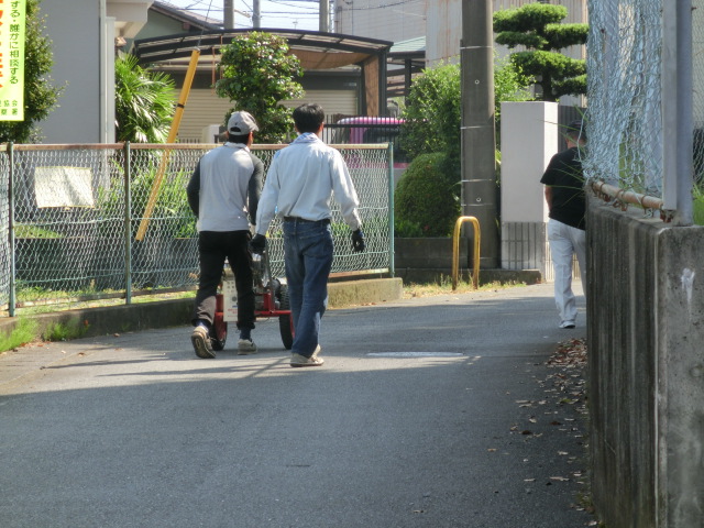 毎年この時期の町内の防疫活動 私も汗だくでやりました!_f0141310_6413339.jpg