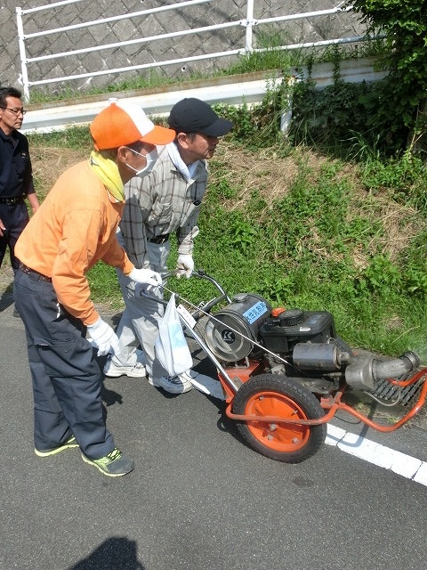 毎年この時期の町内の防疫活動 私も汗だくでやりました!_f0141310_642291.jpg