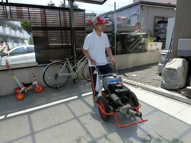 毎年この時期の町内の防疫活動 私も汗だくでやりました!_f0141310_643921.jpg