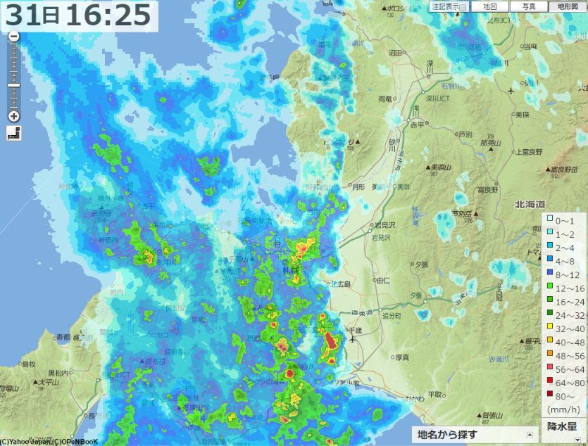 突然の豪雨と雷_c0025115_21375257.jpg
