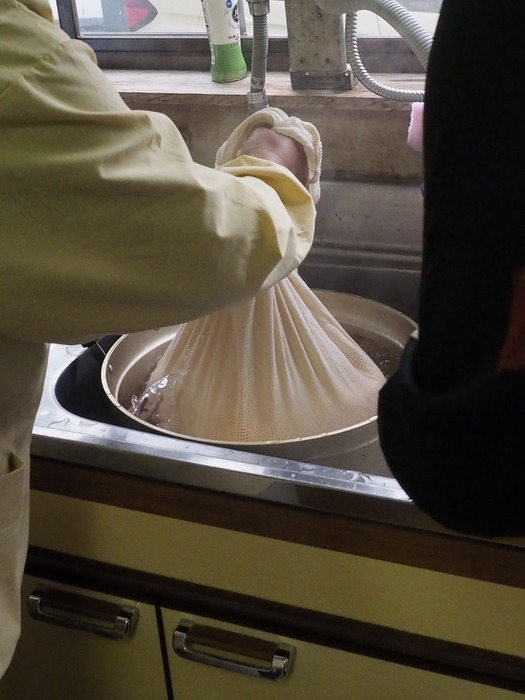 初参式の赤飯作り_c0116915_0322736.jpg