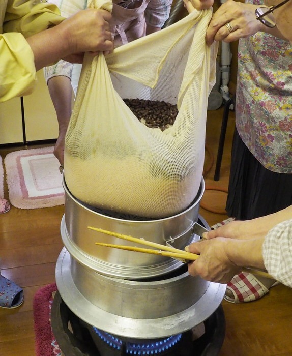 初参式の赤飯作り_c0116915_035509.jpg