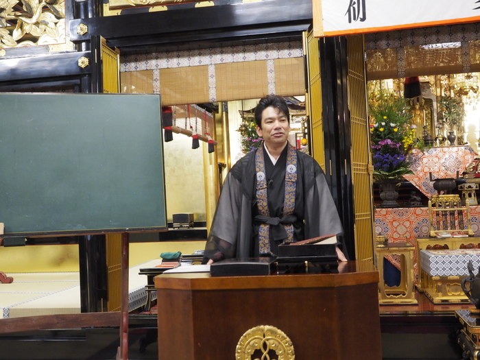 親鸞聖人御誕生法要・初参式_c0116915_23433489.jpg