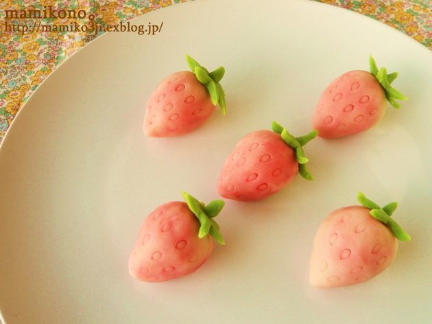 「mamikono。～ハレの日のお菓子～」のmamikoさん登場！_c0039735_13313359.jpg