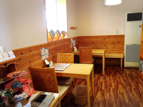 Pole pole cafe (ポレポレカフェ)_e0292546_07153003.jpg
