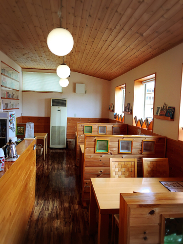 Pole pole cafe (ポレポレカフェ)_e0292546_07153027.jpg