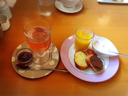 Pole pole cafe (ポレポレカフェ)_e0292546_07255200.jpg