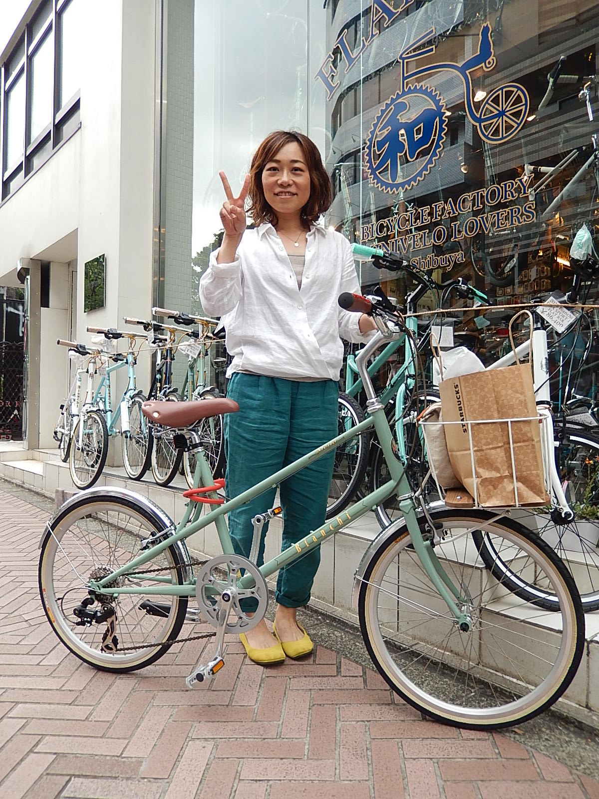 5月31日 渋谷 原宿 の自転車屋 FLAME bike前です_e0188759_19425852.jpg