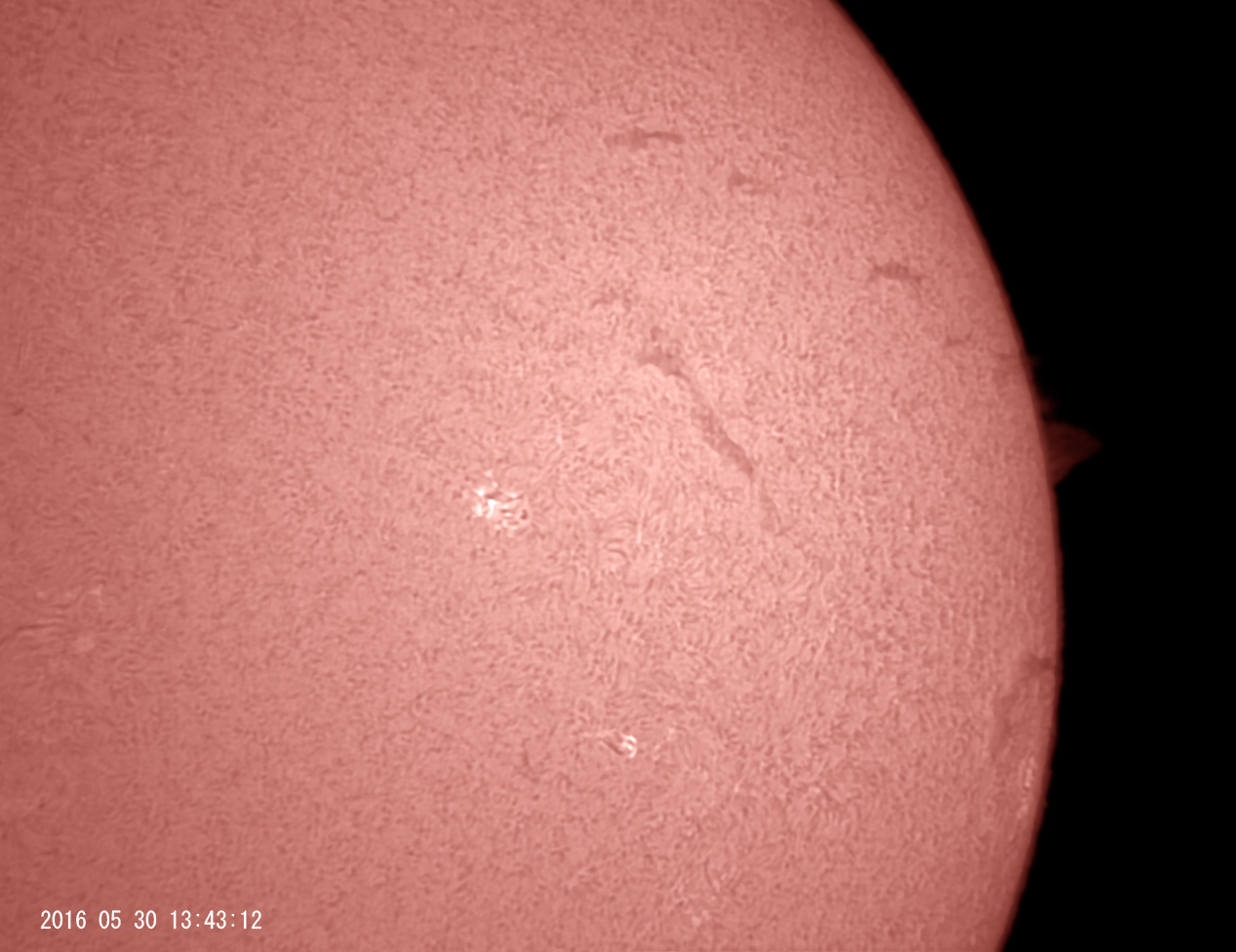 5月30日の太陽_e0174091_21200730.jpg