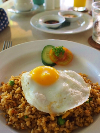 2016Bali　コマネカタンガユダの極楽朝食_f0134229_833417.jpg