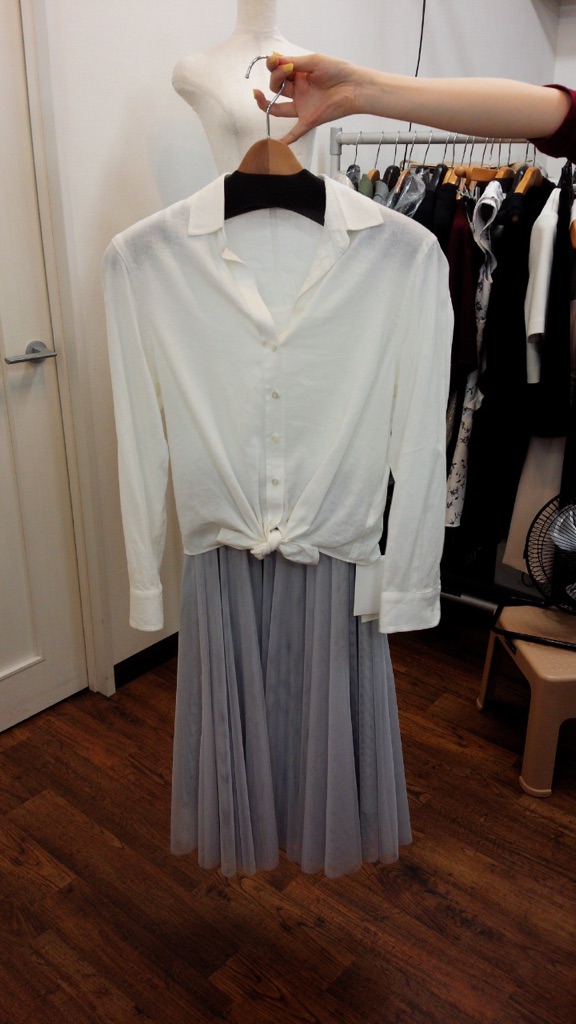 フレイ アイディー Fray I D シャツコンビチュールワンピース Samedi Et Dimanche News Blog フレイ アイディー Fray I D シャツコンビチュールワンピース Samedi Et Dimanche News Blog