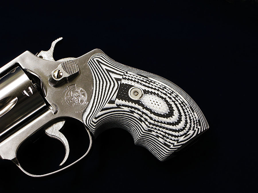 S&W J-Frame Grips (G10) with VZ Tactical Diamonds Texture