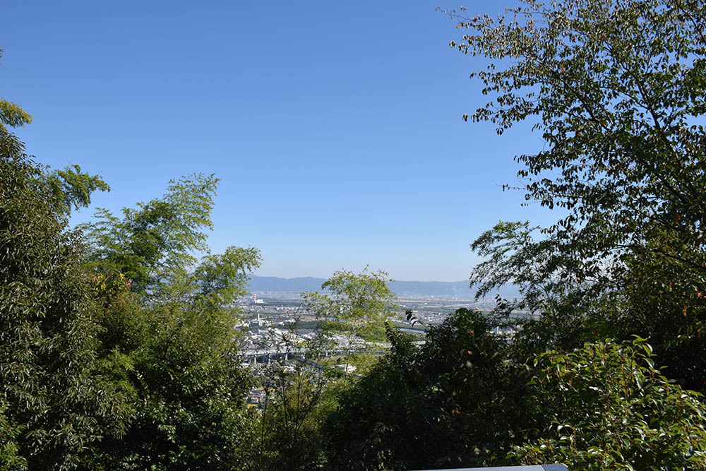 山崎合戦のまちを歩く。 その4 「山崎合戦旗立松」_e0158128_20165507.jpg