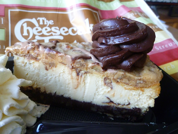 The Cheesecake Factory（ザ・チーズケーキ・ファクトリー）_c0152767_2135412.jpg