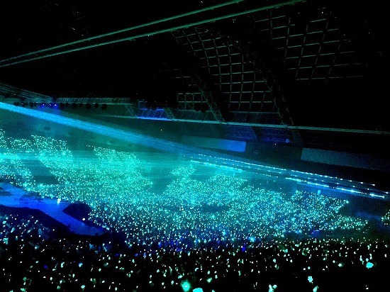 16 1 福岡 Shinee World 16 D D D への旅 Vol ５ Japanツアー初日 マリンメッセ福岡に参戦 打ち上げは もつ鍋おおやま 晴れた朝には 改