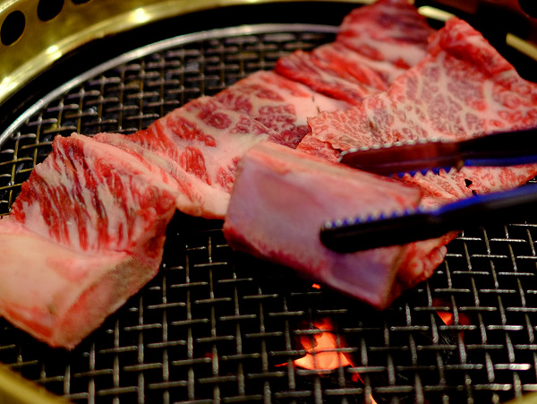「韓国2016 水原(スウォン)の佳甫亭 カボジョンで水原カルビ」_a0000029_9533616.jpg