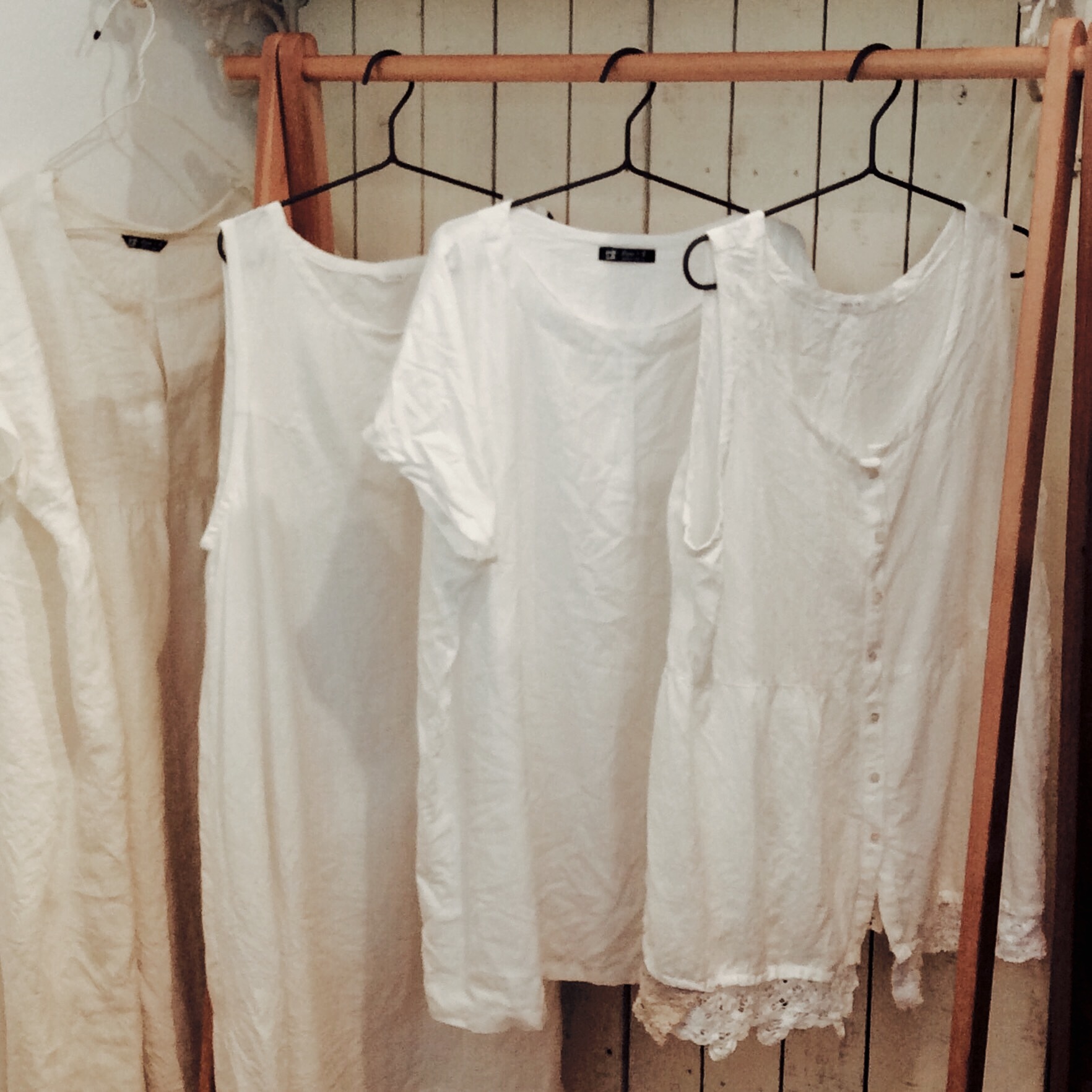 a0354939_09541828.jpeg