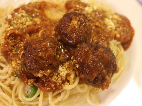 高田馬場 キッチンニュー早苗でスパゲティミートボール_c0030645_18444029.jpg