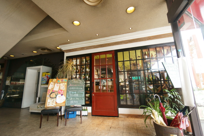 cafe & baru Labora（ラボラ）_a0077663_84844.jpg