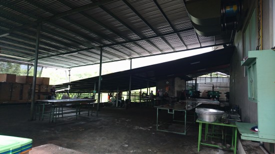 East Bali Cashews Factory へ ＠ Ban, Kubu, Karangasem (\'16年5月編)_f0319208_2351779.jpg