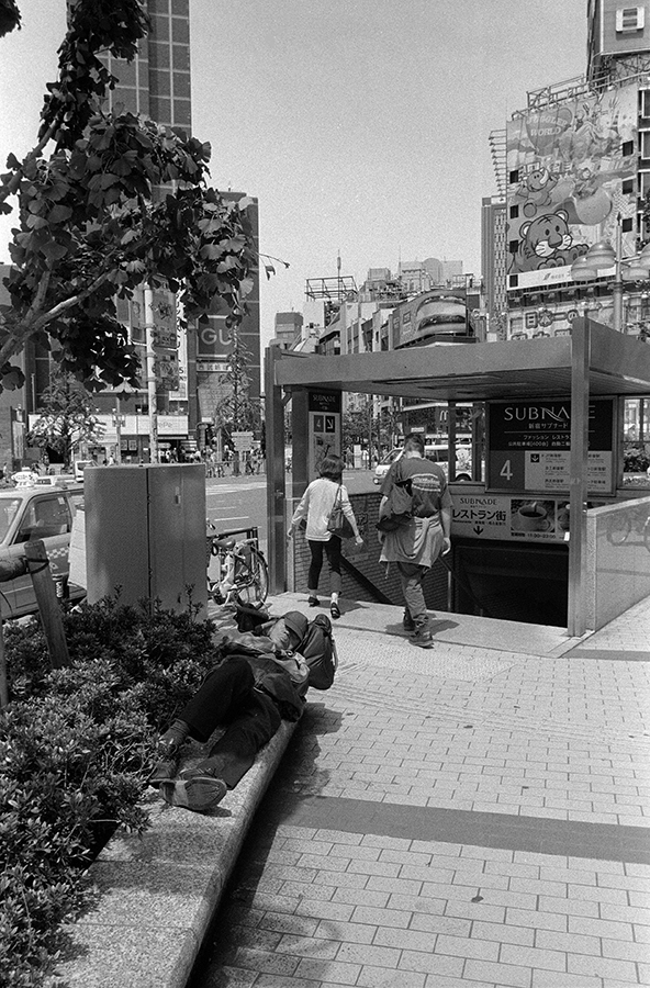 【21st Century Snapshot Man】2016 5/7 新宿ー武蔵関ー荻窪ー新宿 都の西北のさらに西北を歩く_c0035245_11481836.jpg