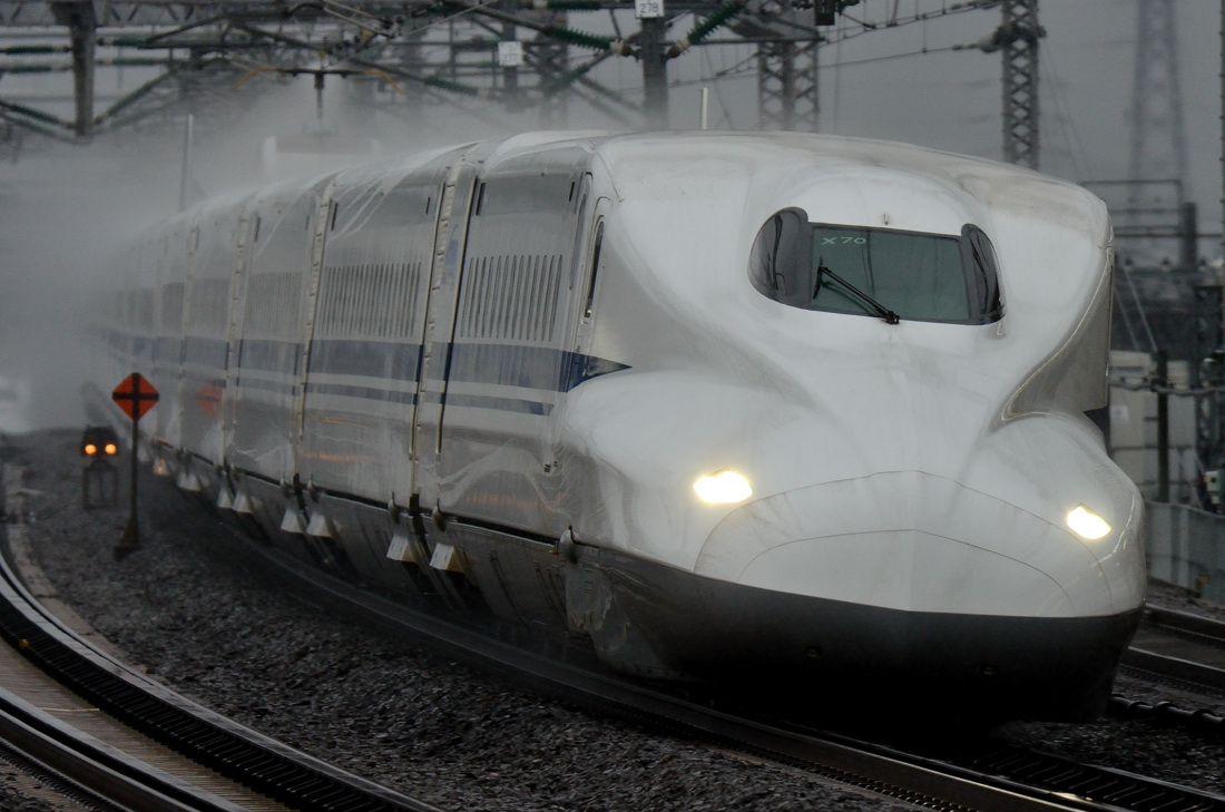 ★〔東海道新幹線：撮影〕★ 【 雨の小田原駅で新幹線撮り その２ 】_c0087158_3525939.jpg