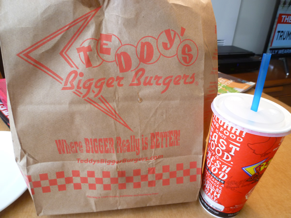 Teddy\'s Bigger Burgers（テディーズ・ビガーバーガー）_c0152767_10475451.jpg