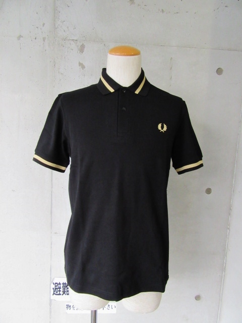 FRED PERRY (店舗限定・LAUREL LINE) ･･･ TIPPED LINE POLO！★！_d0152280_1455614.jpg