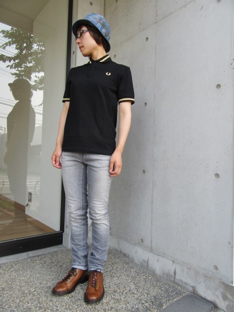 FRED PERRY (店舗限定・LAUREL LINE) ･･･ TIPPED LINE POLO！★！_d0152280_1551282.jpg