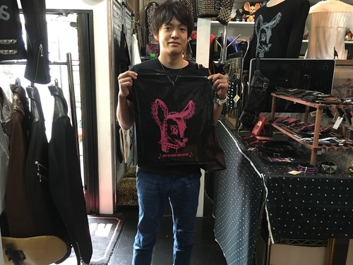 ご来店!_a0097901_1923542.jpg