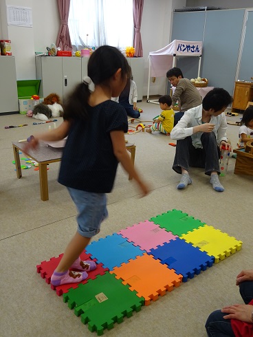 土曜日ひろば_a0269923_12335439.jpg